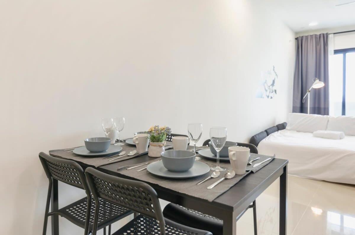 Totoro Theme Suite In Suasana Jb Johor Bahru Exteriér fotografie